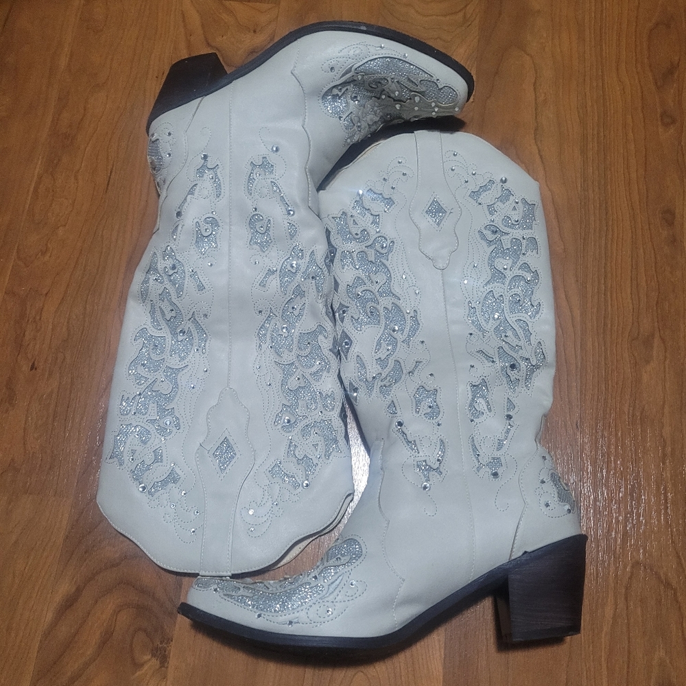White glitter cowboy boots